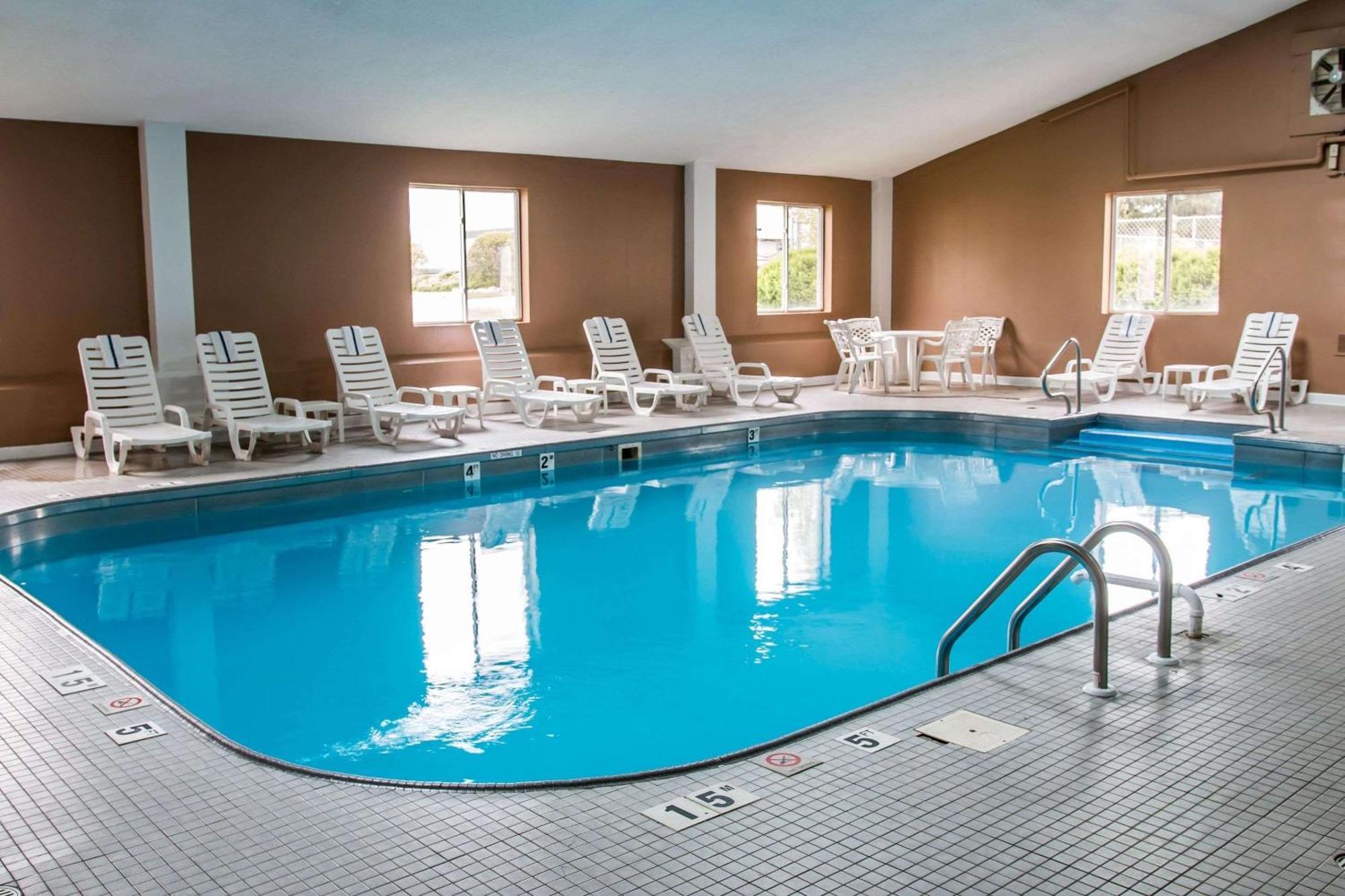 Country & By Radisson, Battle Creek, Mi 3* Battle Creek